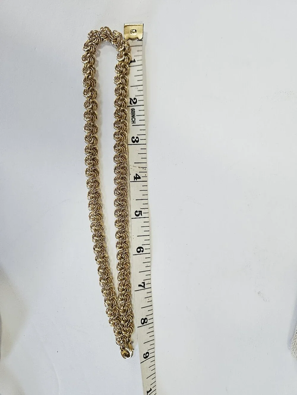 Vintage Gold Tone Textured Rosetta Byzantine Rope Linked Flat Chain Necklace 18